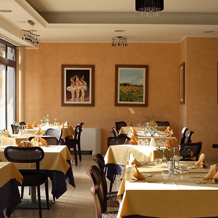 Best Western Blu Hotel Roma Esterno foto