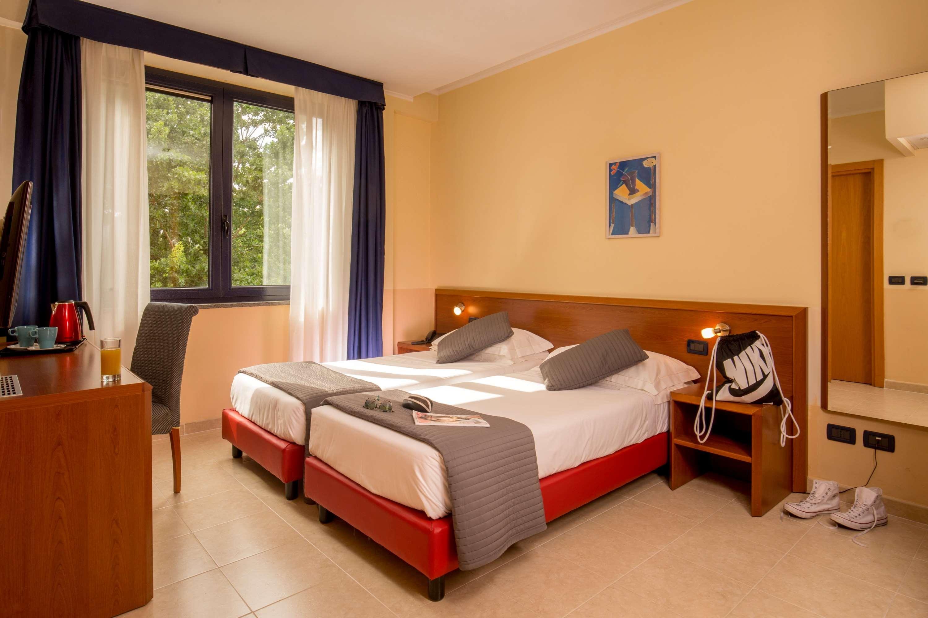 Best Western Blu Hotel Roma Esterno foto