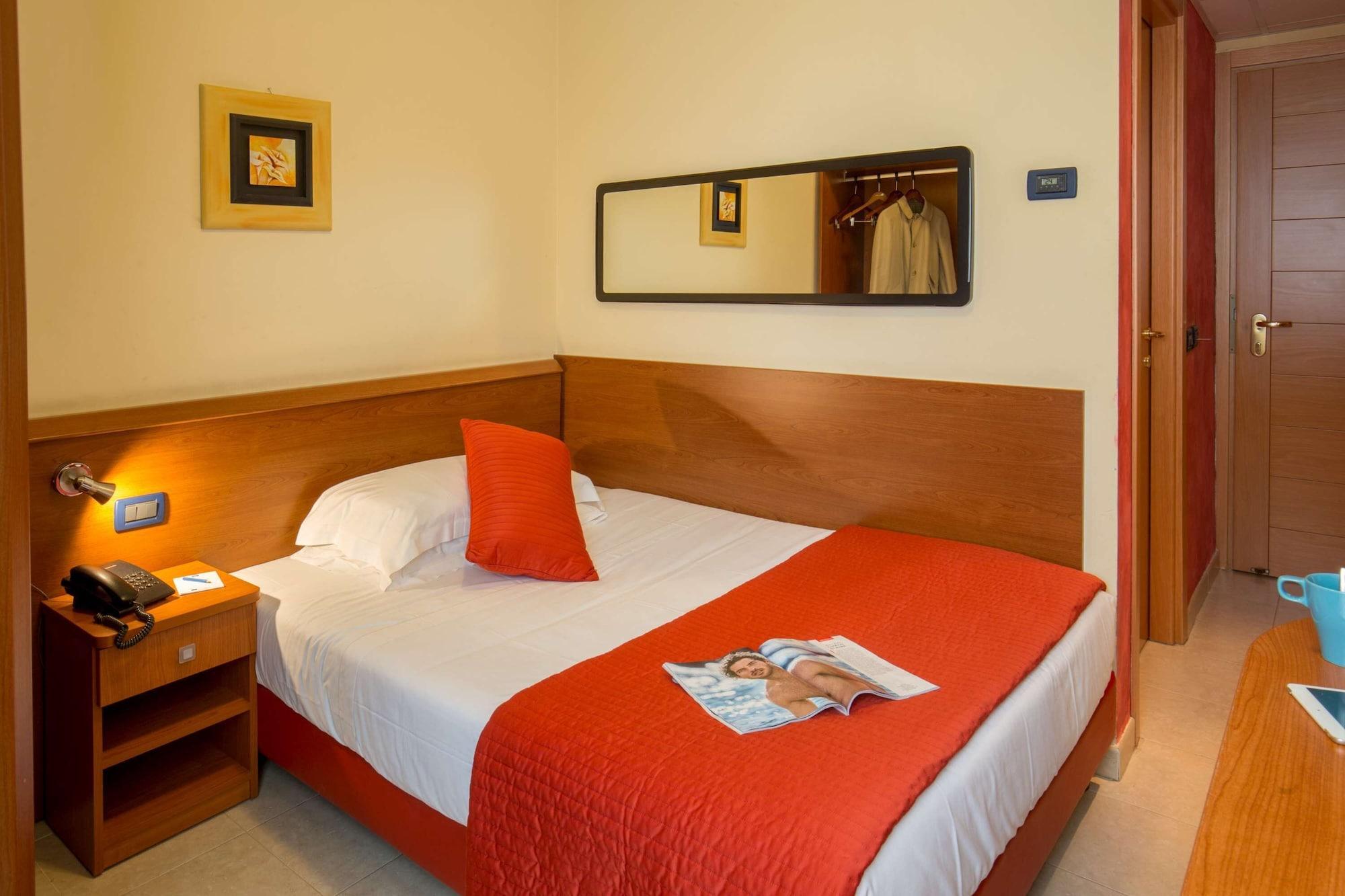 Best Western Blu Hotel Roma Esterno foto