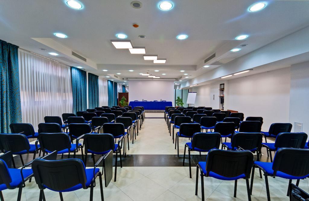 Best Western Blu Hotel Roma Esterno foto