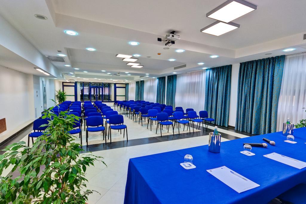 Best Western Blu Hotel Roma Esterno foto